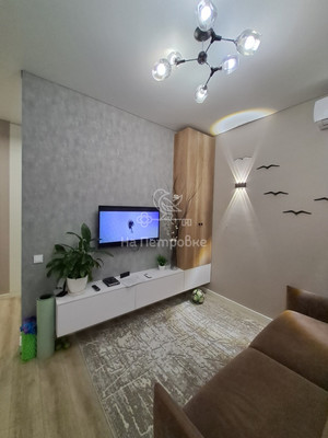 Продам трехкомнатную (3-комн.) квартиру, Красногорская (Опалиха мкр.) ул, 2к2, Красногорск г