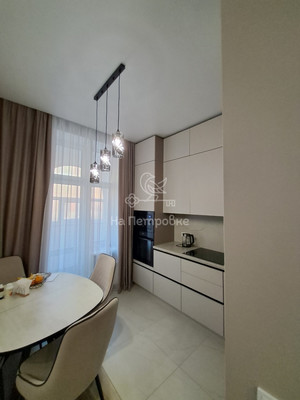 Продам трехкомнатную (3-комн.) квартиру, Красногорская (Опалиха мкр.) ул, 2к2, Красногорск г