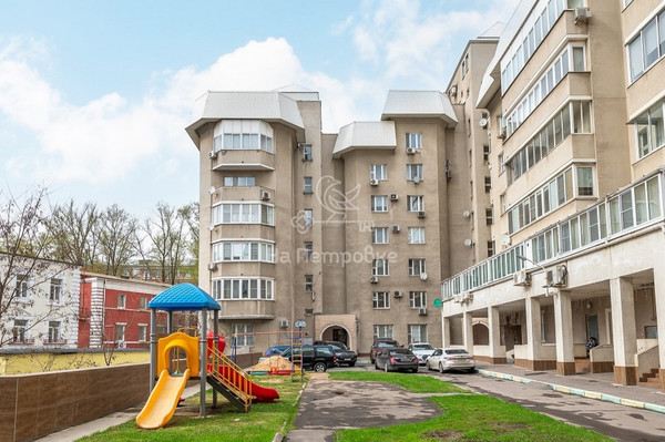 Продам многокомнатную квартиру, Наставнический пер, 6, Москва г