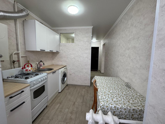 Продам однокомнатную (1-комн.) квартиру, Ватутина ул, 20, Нальчик г