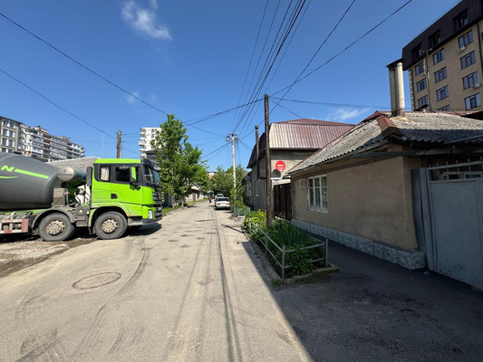Продам двухкомнатную (2-комн.) квартиру, Милицейский пер, 4, Нальчик г
