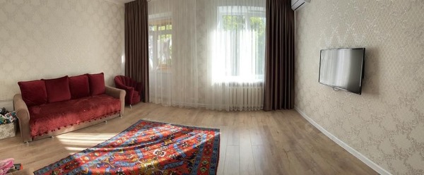 Продам трехкомнатную (3-комн.) квартиру, Новозаводская ул, 2к8, Москва г