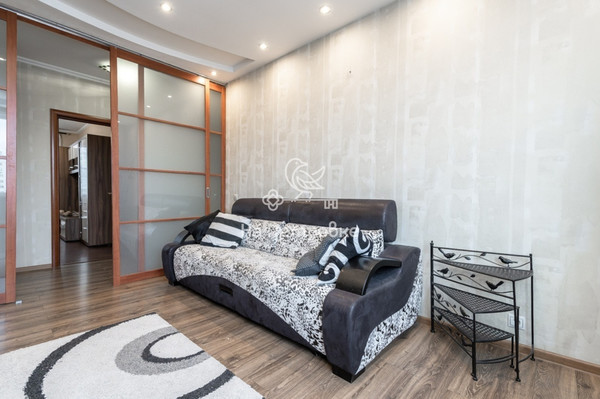 Продам трехкомнатную (3-комн.) квартиру, Белозерская ул, 9кА, Москва г