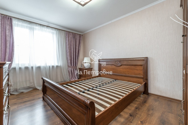 Продам трехкомнатную (3-комн.) квартиру, Белозерская ул, 9кА, Москва г