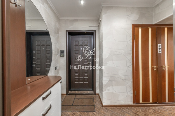 Продам трехкомнатную (3-комн.) квартиру, Белозерская ул, 9кА, Москва г