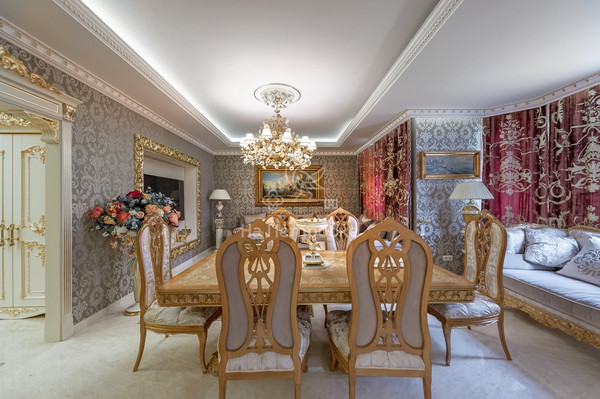Продам многокомнатную квартиру, Ломоносовский пр-кт, 25к5к5, Москва г