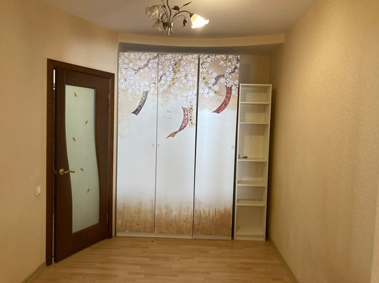 Продам двухкомнатную (2-комн.) квартиру, Города Волос ул, 101, Ростов-на-Дону г