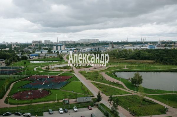 Продам многокомнатную квартиру, Бухарестская ул, 96, Санкт-Петербург г