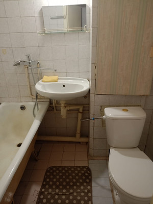 Продам однокомнатную (1-комн.) квартиру, Димитрова ул, 155, Воронеж г