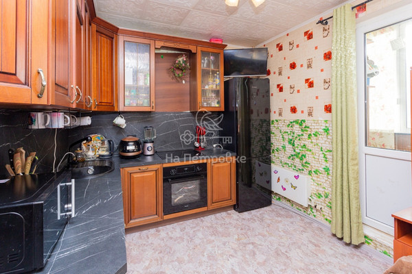 Продам однокомнатную (1-комн.) квартиру, Молодцова ул, 25к2, Москва г