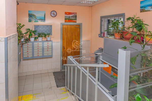 Продам однокомнатную (1-комн.) квартиру, Молодцова ул, 25к2, Москва г