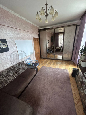 Продам трехкомнатную (3-комн.) квартиру, Сайкина ул, 21, Москва г