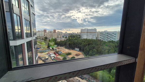 Продам трехкомнатную (3-комн.) квартиру, Миклухо-Маклая ул, вл23, Москва г