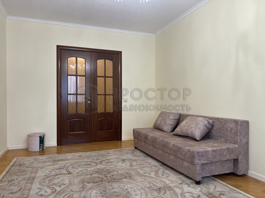 Продам трехкомнатную (3-комн.) квартиру, Братиславская ул, 14, Москва г