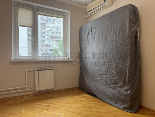 Продам трехкомнатную (3-комн.) квартиру, Братиславская ул, 14, Москва г
