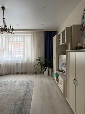Продам двухкомнатную (2-комн.) квартиру, Зеленые аллеи б-р, 4, Видное г