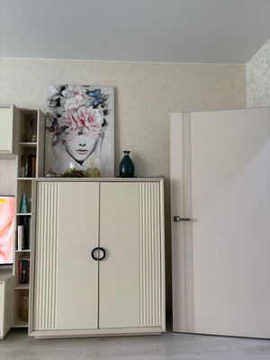 Продам двухкомнатную (2-комн.) квартиру, Зеленые аллеи б-р, 4, Видное г