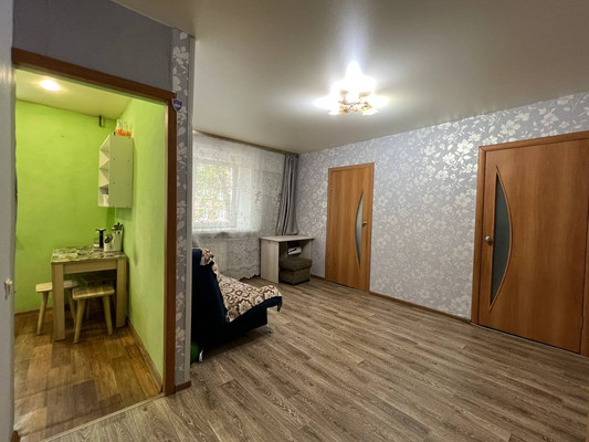 Продам трехкомнатную (3-комн.) квартиру, Пулковский пер, 24а, Иркутск г