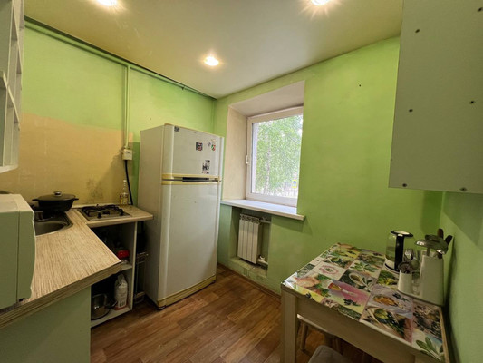 Продам трехкомнатную (3-комн.) квартиру, Пулковский пер, 24а, Иркутск г