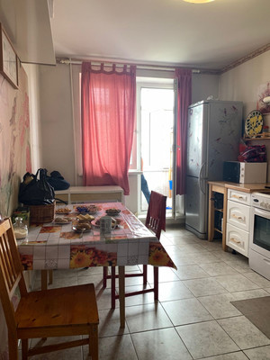 Продам двухкомнатную (2-комн.) квартиру, Адмирала Лазарева ул, 68к2, Москва г