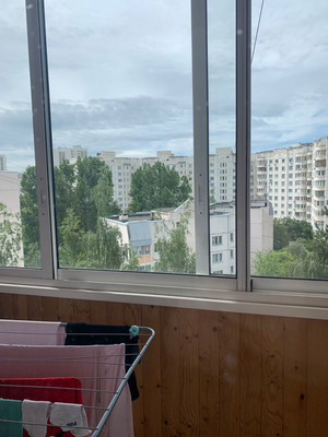 Продам двухкомнатную (2-комн.) квартиру, Адмирала Лазарева ул, 68к2, Москва г