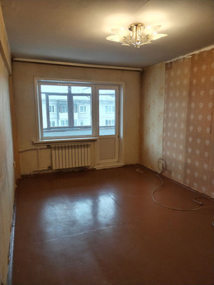 Продам трехкомнатную (3-комн.) квартиру, Волгоградская ул, 82, Иркутск г