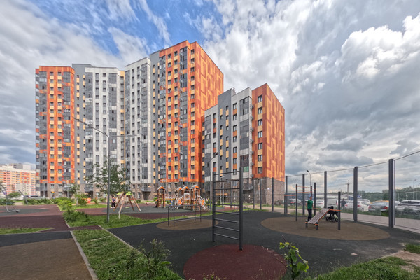 Продам однокомнатную (1-комн.) квартиру, Победы ул, 1к2, Десна д