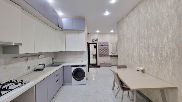 Продам двухкомнатную (2-комн.) квартиру, им. Сижажева М.В. ул, 1Ак21, Чегем г