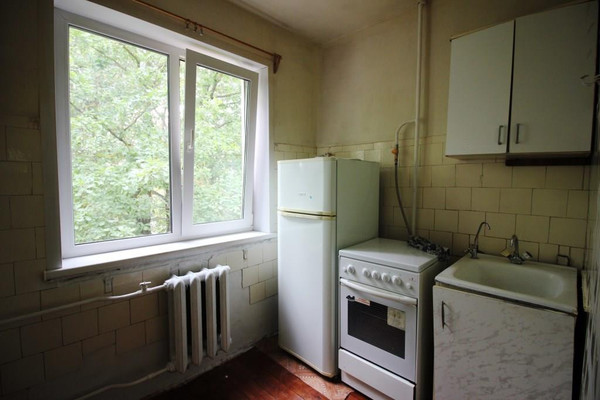 Продам двухкомнатную (2-комн.) квартиру, Строителей ул, 2, Можайск г