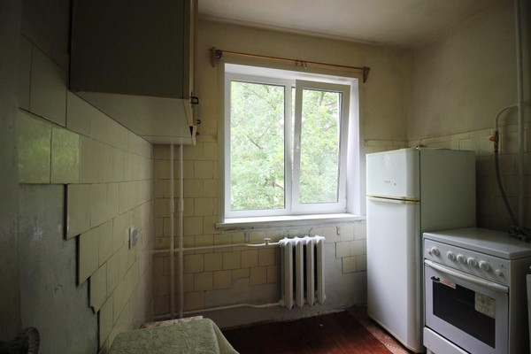 Продам двухкомнатную (2-комн.) квартиру, Строителей ул, 2, Можайск г