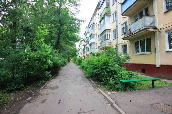 Продам двухкомнатную (2-комн.) квартиру, Строителей ул, 2, Можайск г
