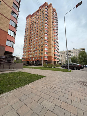 Продам однокомнатную (1-комн.) квартиру, Лопасненская ул, 5, Чехов г