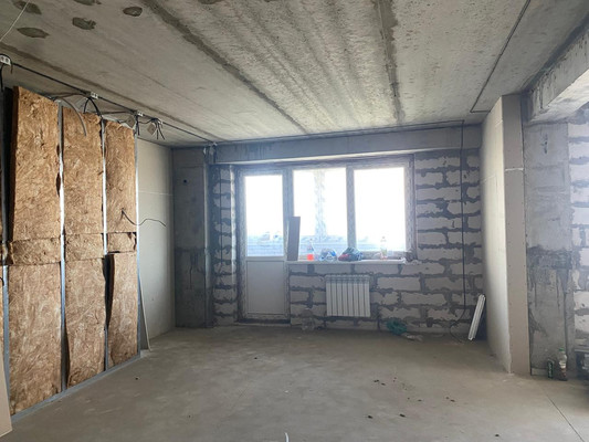 Продам трехкомнатную (3-комн.) квартиру, Космонавтов пр-кт, 35/20Б, Ростов-на-Дону г