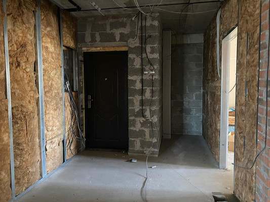 Продам трехкомнатную (3-комн.) квартиру, Космонавтов пр-кт, 35/20Б, Ростов-на-Дону г