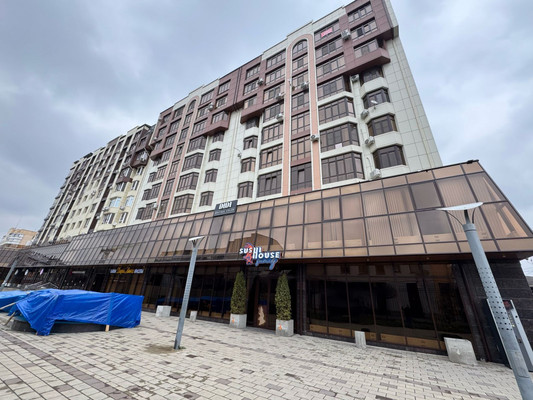 Продам трехкомнатную (3-комн.) квартиру, Гоголя ул, 37, Нальчик г