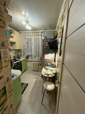 Продам двухкомнатную (2-комн.) квартиру, Просторная ул, 10к1, Москва г