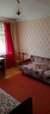 Продам трехкомнатную (3-комн.) квартиру, Кочубея ул, 19, Пятигорск г