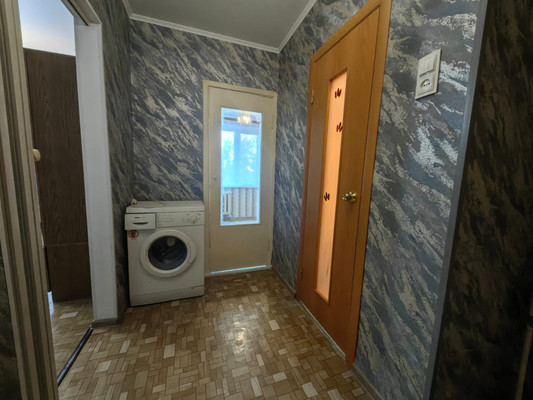 Продам однокомнатную (1-комн.) квартиру, Строителей пр-кт, 10, Волгодонск г