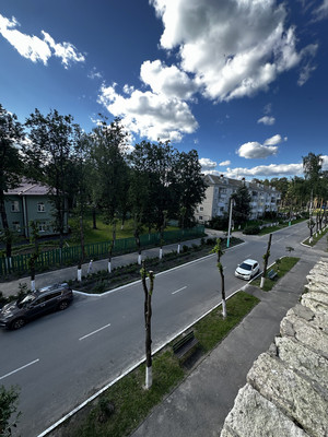 Продам трехкомнатную (3-комн.) квартиру, Мейпариани ул, 32, Сельцо г