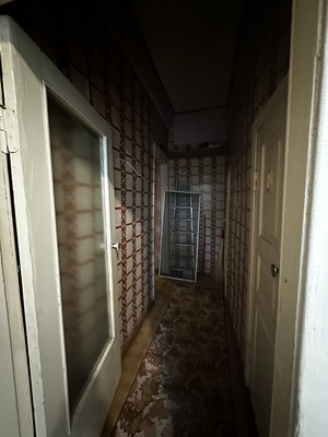 Продам трехкомнатную (3-комн.) квартиру, Мейпариани ул, 32, Сельцо г