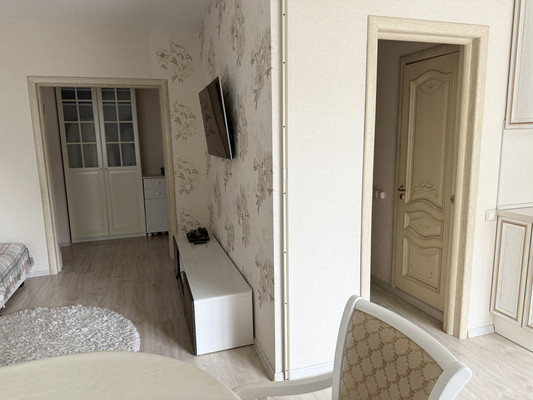 Продам трехкомнатную (3-комн.) квартиру, 7, Одинцово д