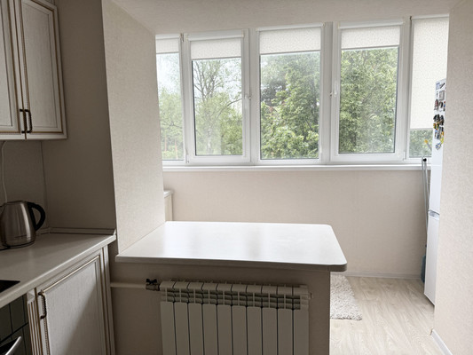 Продам трехкомнатную (3-комн.) квартиру, 7, Одинцово д