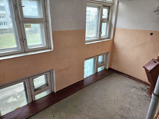 Продам однокомнатную (1-комн.) квартиру, Генерала Толстикова ул, 29, Калининград г
