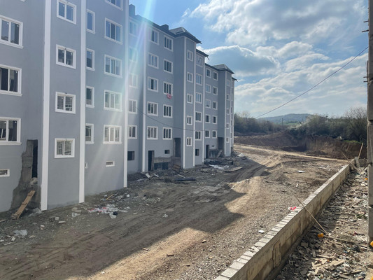 Продам однокомнатную (1-комн.) квартиру, Солнечная ул, 8к133, Нальчик г