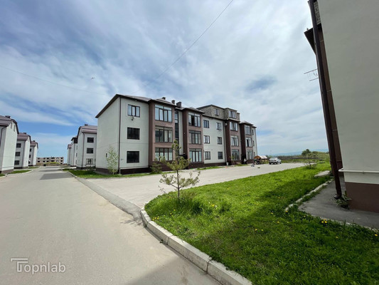 Продам двухкомнатную (2-комн.) квартиру, им. Сижажева М.В. ул, 1, Чегем г