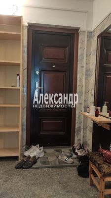 Продам однокомнатную (1-комн.) квартиру, Чапаева ул, 35, Приозерск г