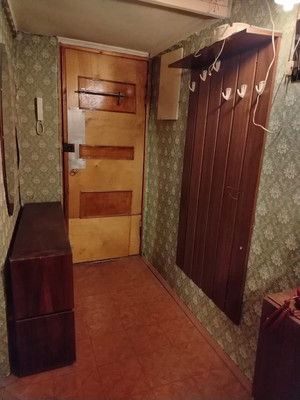 Продам однокомнатную (1-комн.) квартиру, Орджоникидзе ул, 35к1, Санкт-Петербург г