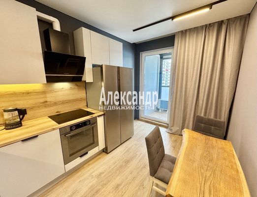 Продам двухкомнатную (2-комн.) квартиру, Чирикова ул, 5, Санкт-Петербург г