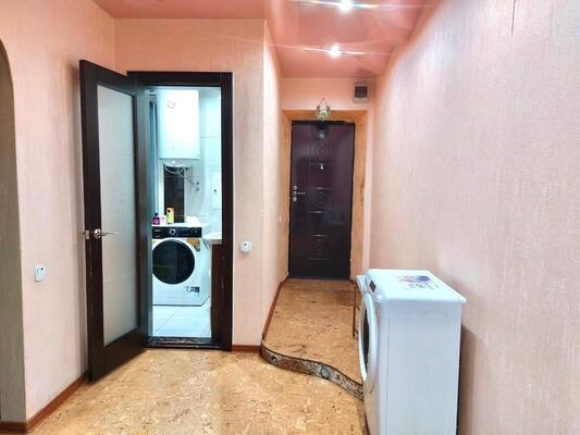 Продам двухкомнатную (2-комн.) квартиру, М.Горького ул, 28, Нолинск г
