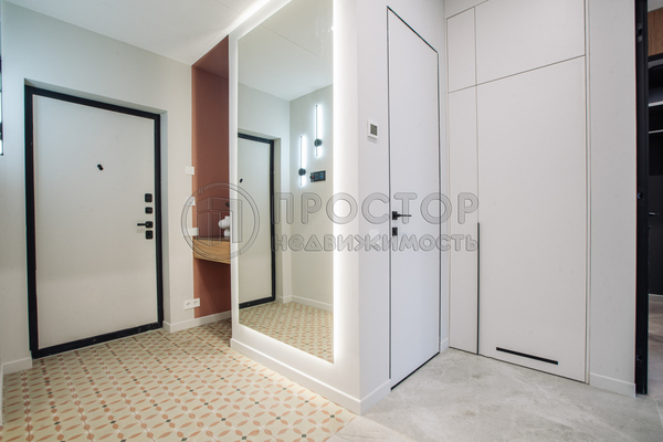 Продам трехкомнатную (3-комн.) квартиру, Лобачевского ул, 120к1, Москва г